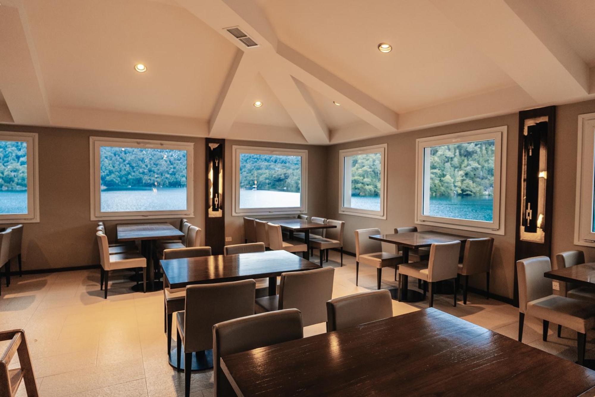 Hotel Puerto Blest 외부 사진